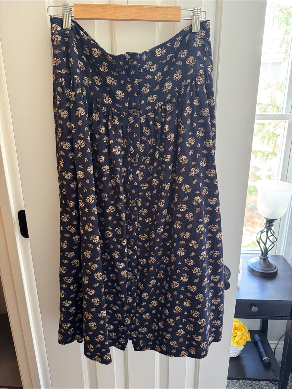LC Lauren Conrad Navy and Cream Midi Skirt